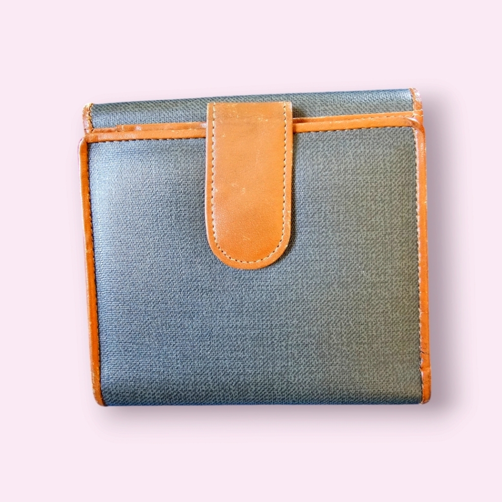 DIOR VINTAGE LEATHER BIFOLD WALLET - Picture 2 of 6